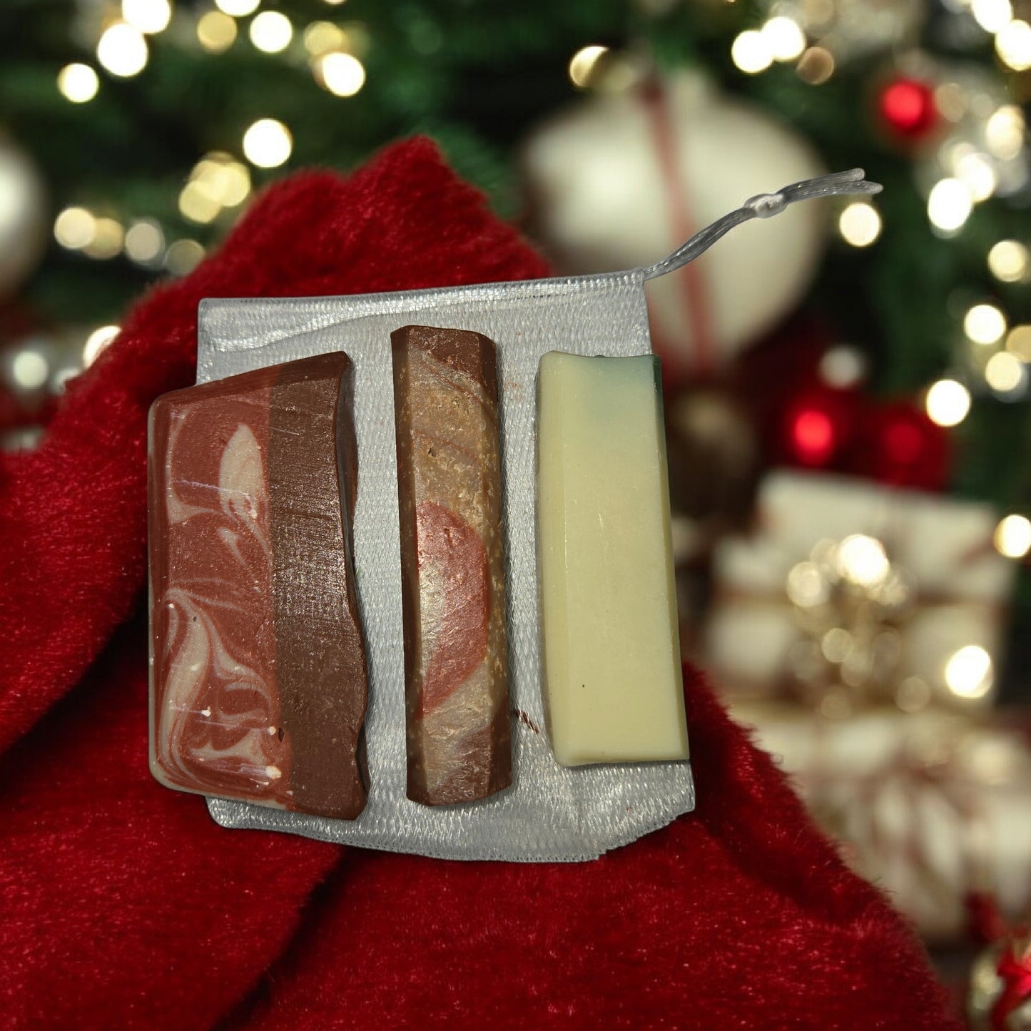 Holiday-inspired Mini Sack